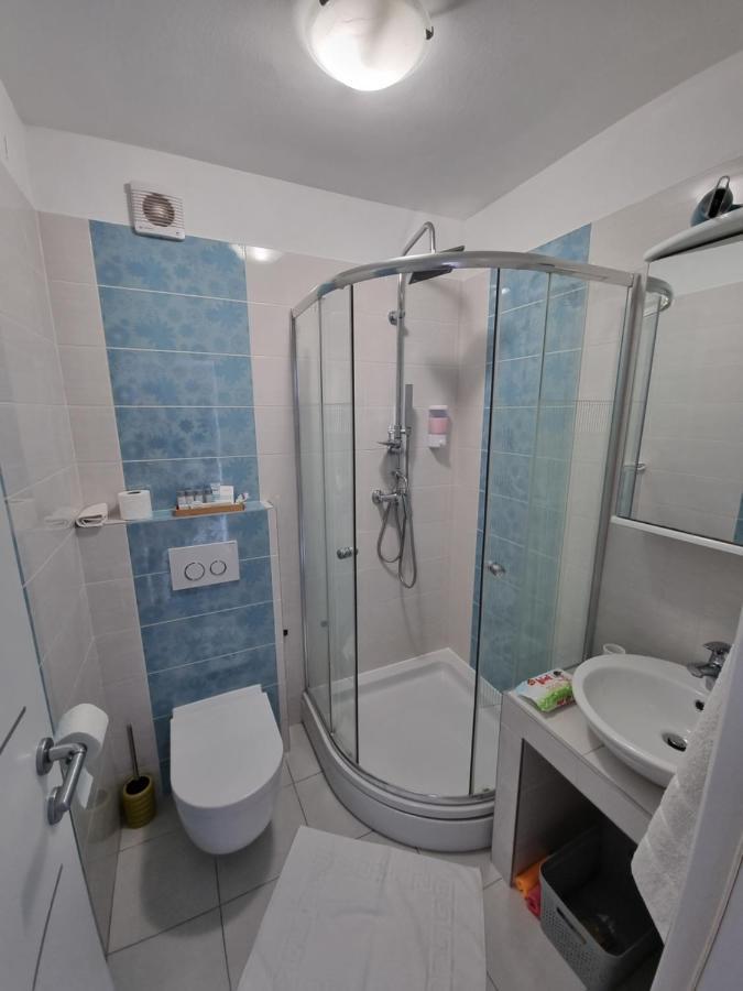 Villa Relax , With Seaview And Two Pools Near Beach Stari Grad Exterior foto